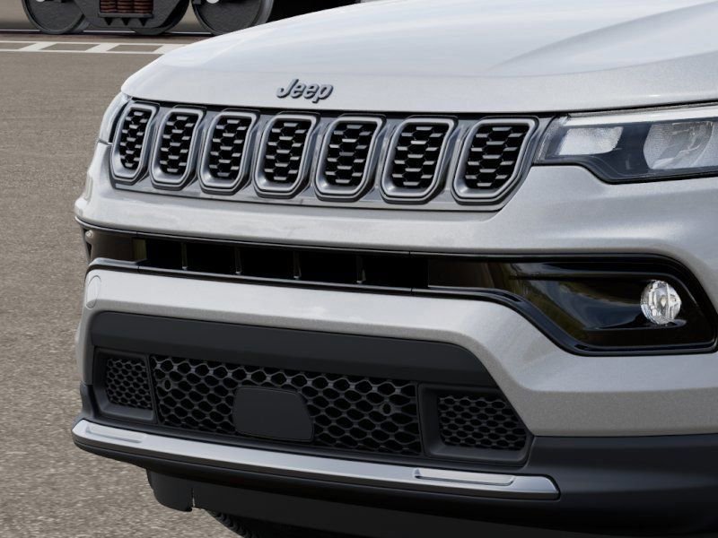 Used 2026 Jeep Compass Limited AWD/4WD image 11