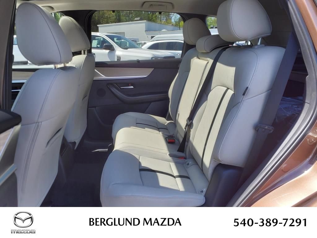 New 2025 MAZDA CX-70 Plug-In Hybrid w/ Premium Pkg AWD/4WD image 8