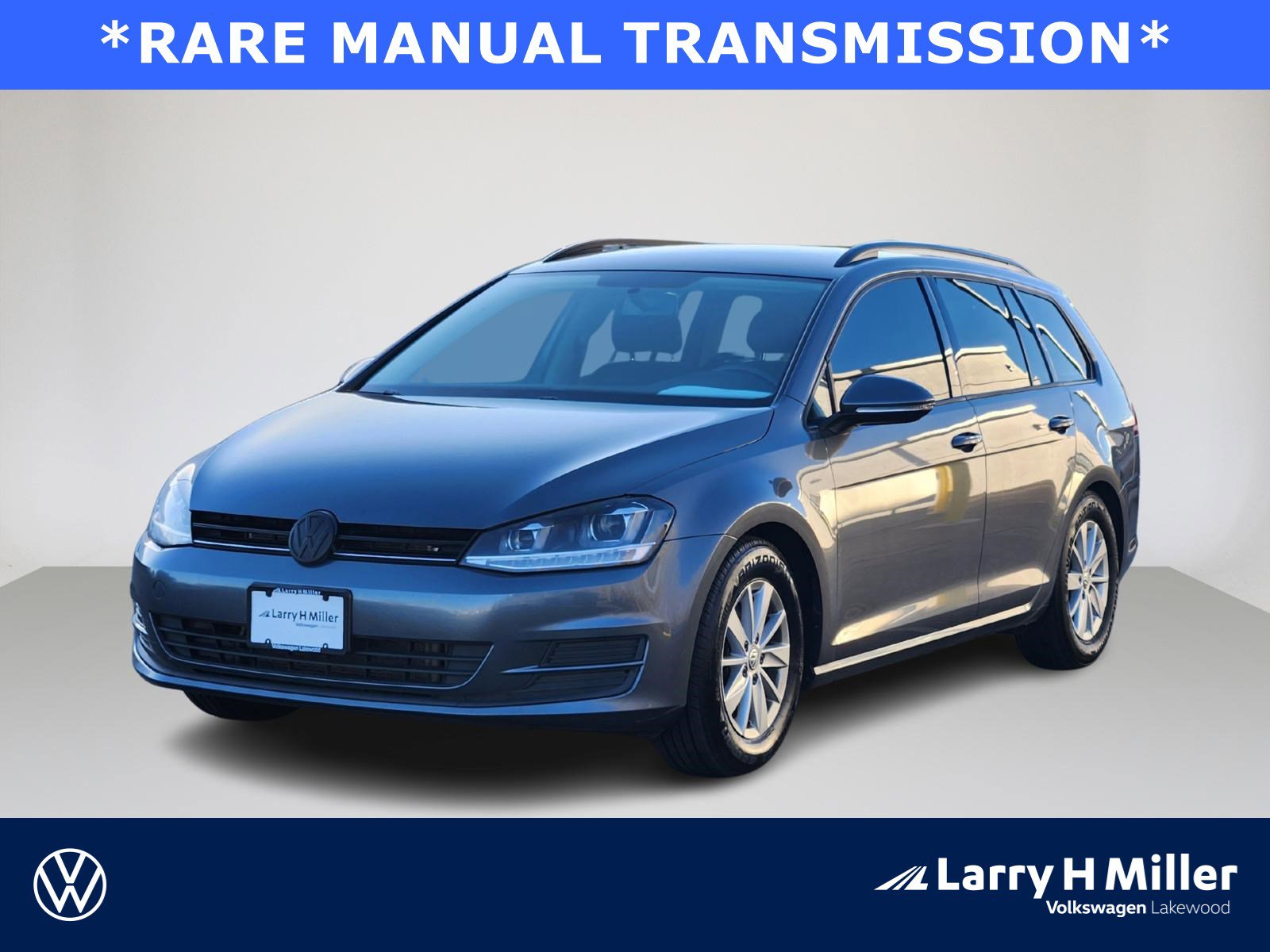 Used 2016 Volkswagen Golf S image 1