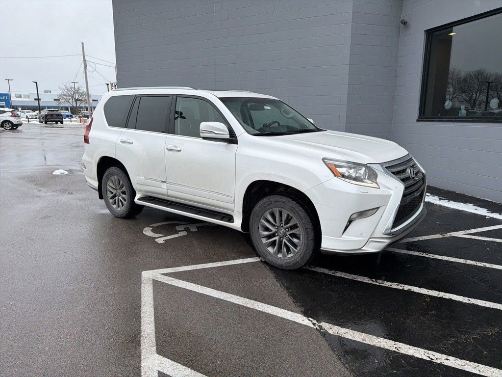 Used 2018 Lexus GX 460 Premium AWD/4WD image 7