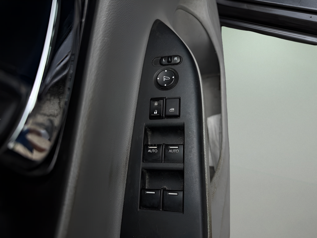 Used 2015 Honda Accord EX-L image 16