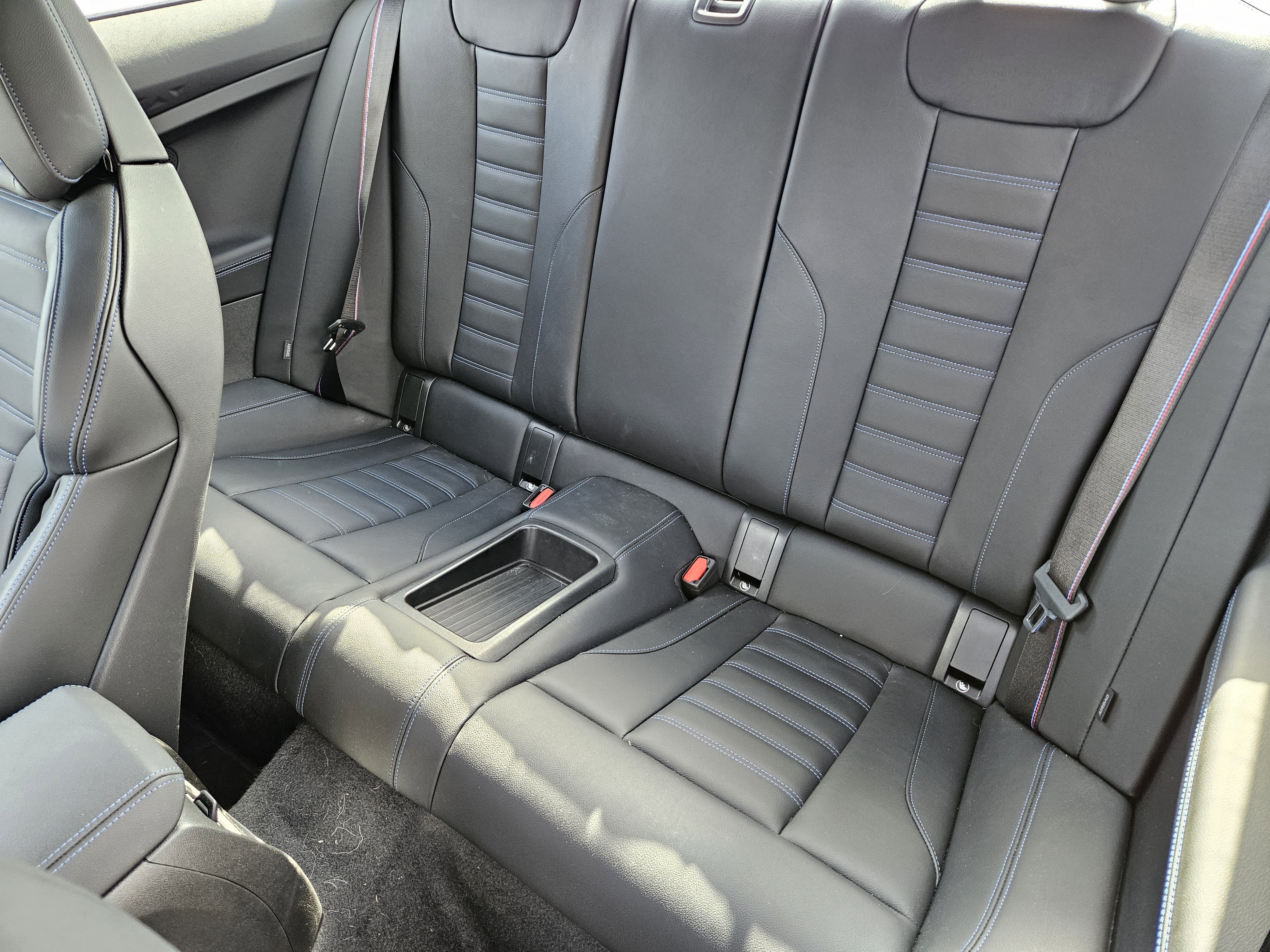 Used 2025 BMW M2 w/ Lighting Package image 32