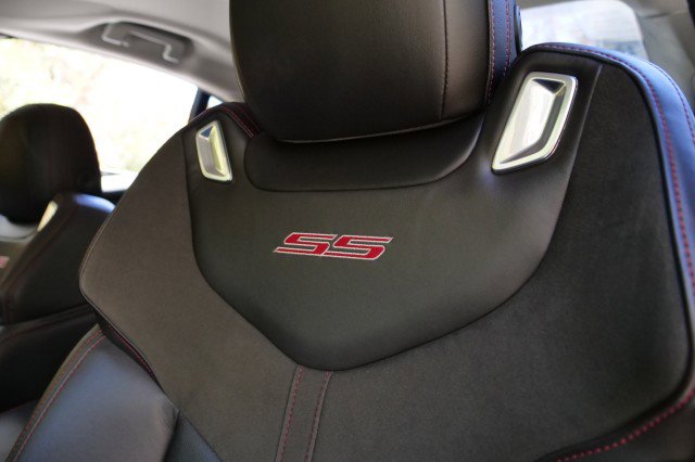 Used 2017 Chevrolet SS / 6.2L V8 / Cooled Seats / Sun image 28