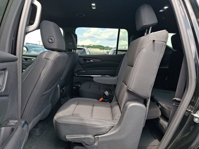 Used 2024 Chevrolet Traverse LT w/ Enhanced Driving Package AWD/4WD image 10