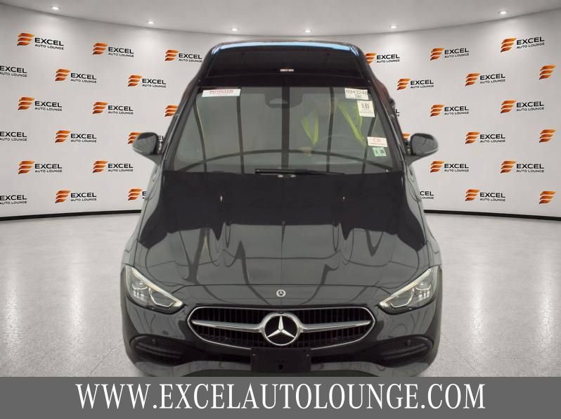 Used 2023 Mercedes-Benz C 300 4MATIC Sedan image 7