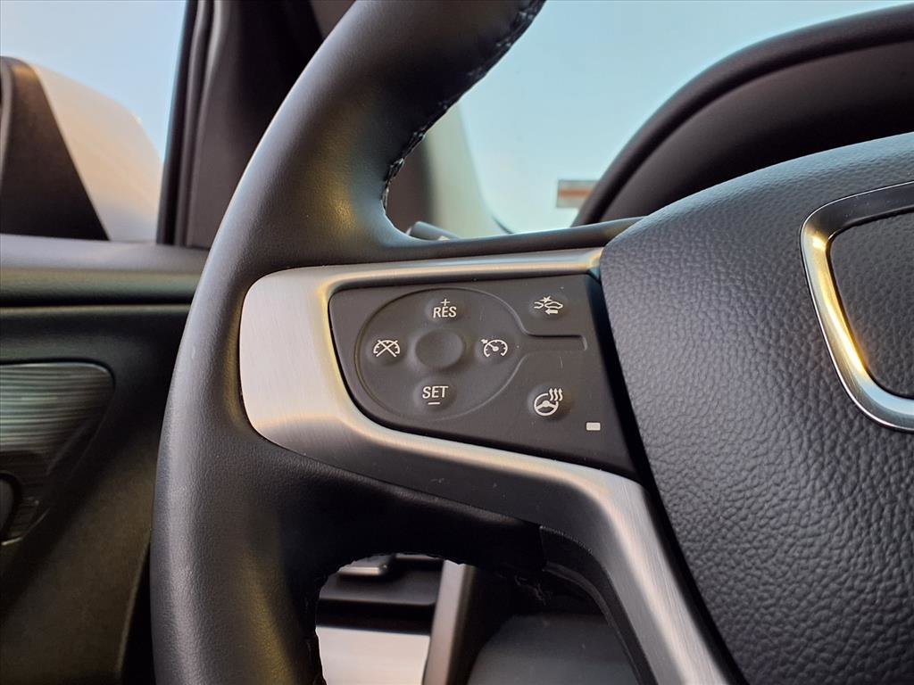 Used 2024 GMC Terrain SLT image 26