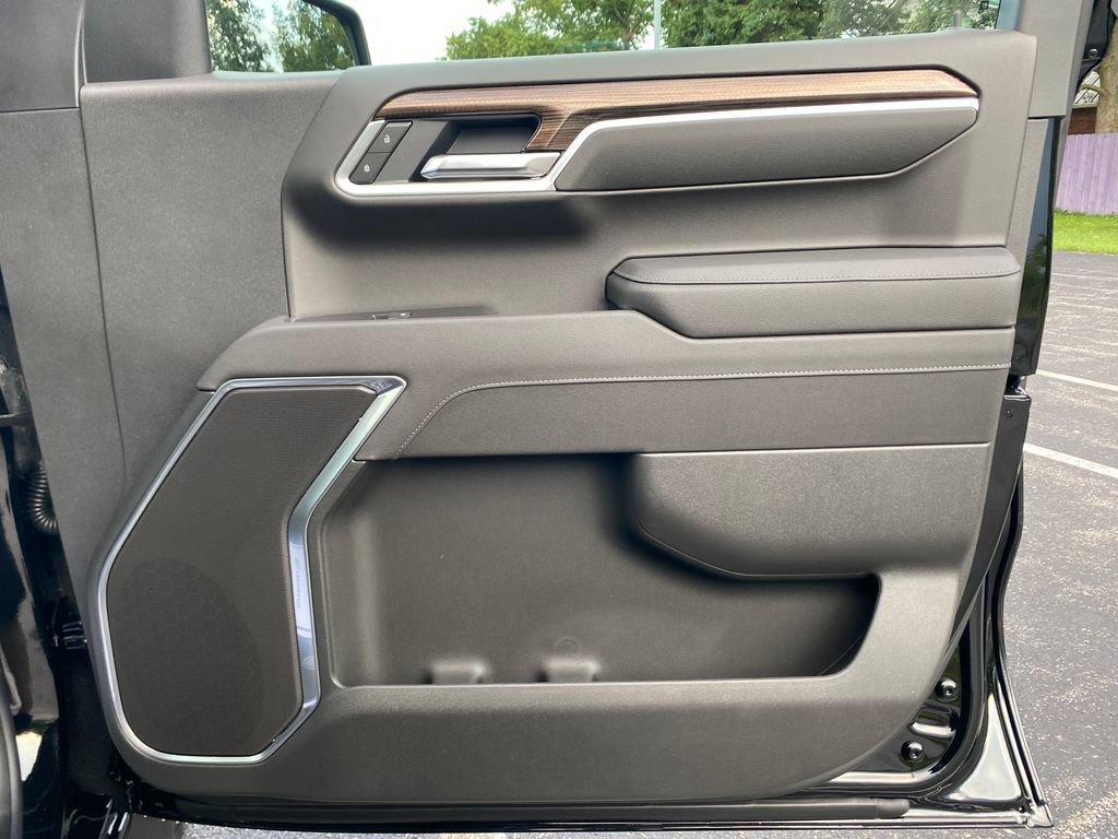 New 2026 Chevrolet Silverado 1500 LT AWD/4WD image 9