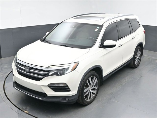Used 2017 Honda Pilot Touring image 38