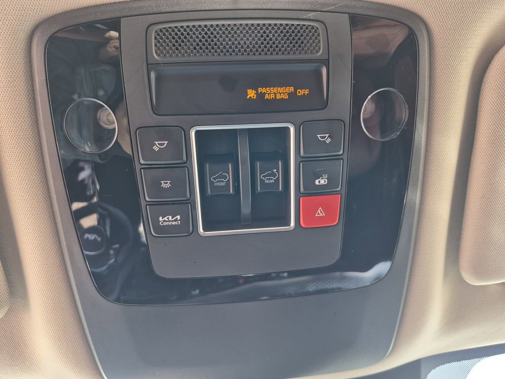 Certified 2023 Kia Carnival SX Prestige image 27