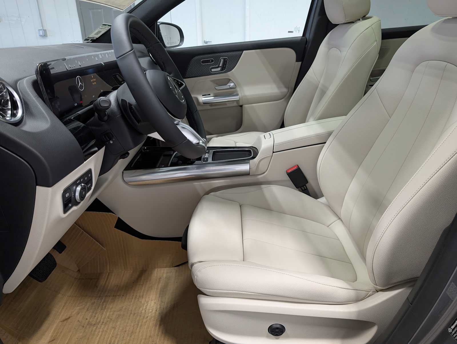New 2026 Mercedes-Benz GLA 250 4MATIC image 4