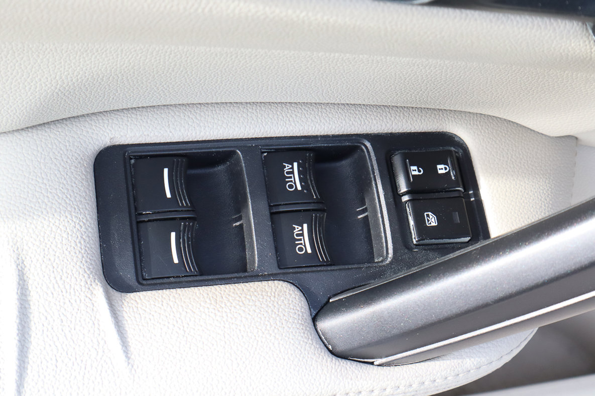 Used 2009 Acura TL image 14