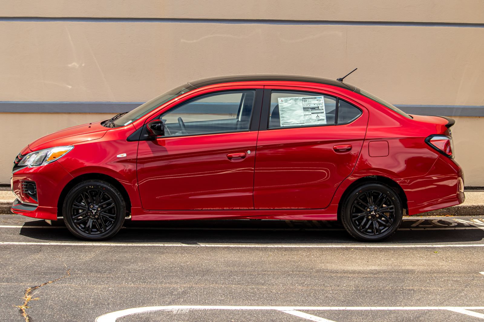 New 2024 Mitsubishi Mirage G4 Black Edition FWD image 4