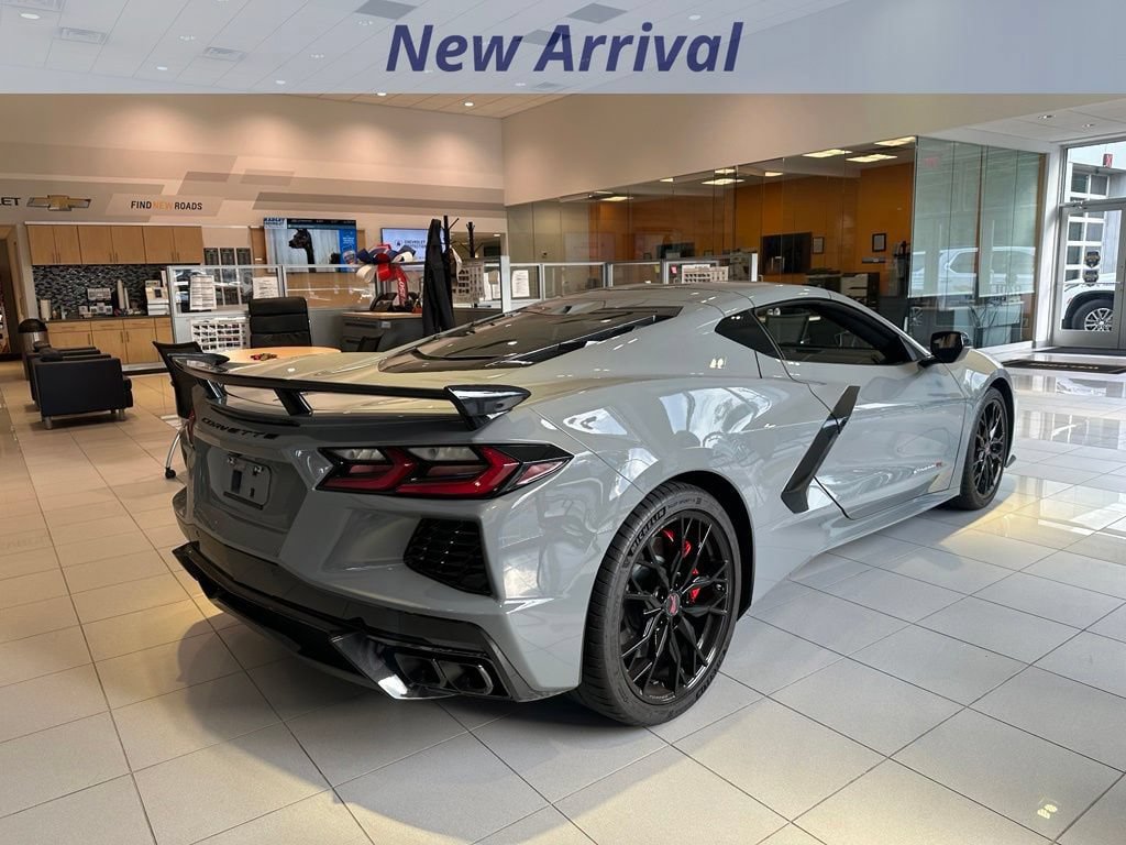 Certified 2025 Chevrolet Corvette Stingray Preferred Cpe w/ Z51 Performance Package RWD image 8