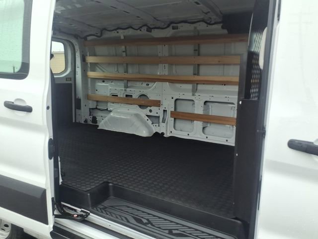 Used 2024 Ford Transit 250 Low Roof AWD w/ Exterior Upgrade Package image 9