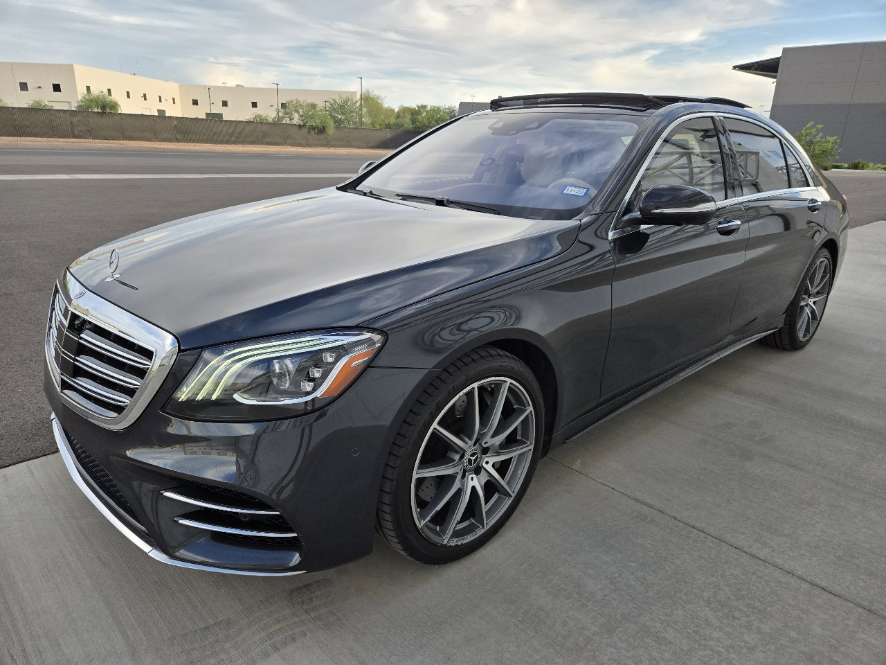 Used 2020 Mercedes-Benz S 450 Sedan image 7
