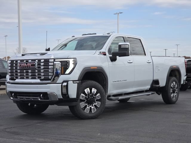 New 2026 GMC Sierra 3500 Denali w/ Denali Reserve Package image 2