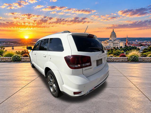 Used 2017 Dodge Journey Crossroad FWD image 7