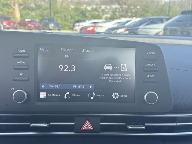 New 2026 Hyundai Elantra SE FWD image 16