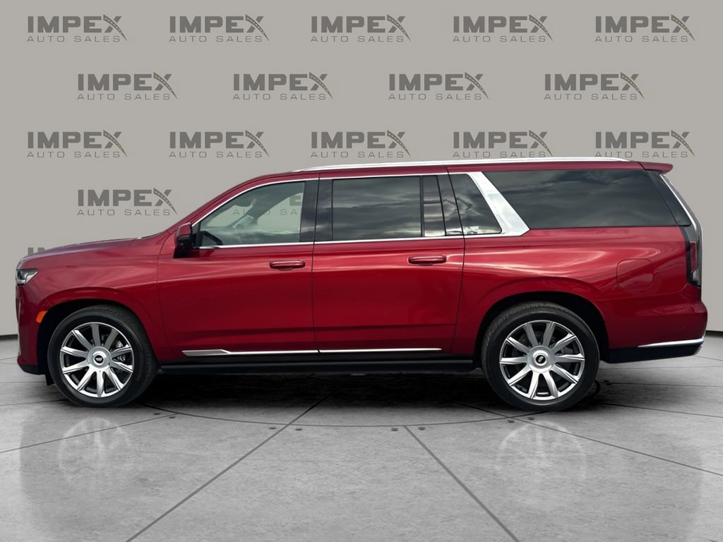 Used 2024 Cadillac Escalade ESV Premium Luxury Platinum image 2