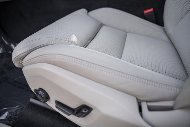 New 2026 Volvo XC60 B5 Ultra w/ Protection Package Premier image 36