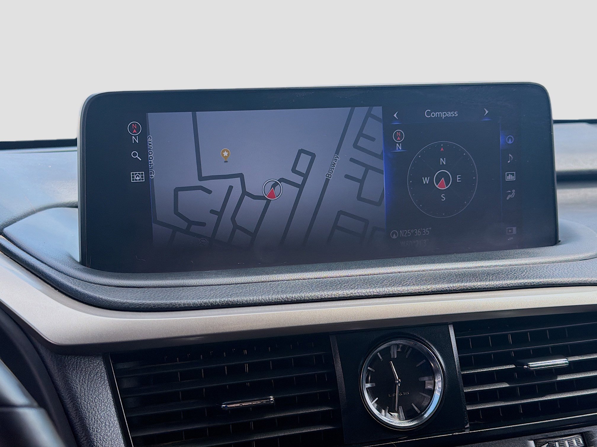 Used 2022 Lexus RX 350L Premium w/ Premium Package image 13