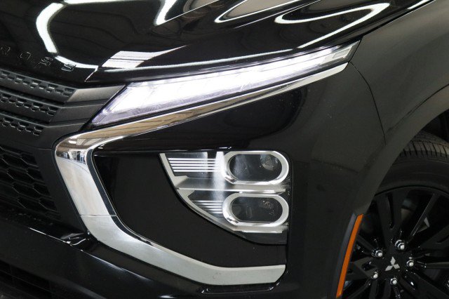 New 2026 Mitsubishi Eclipse Cross LE AWD/4WD image 2
