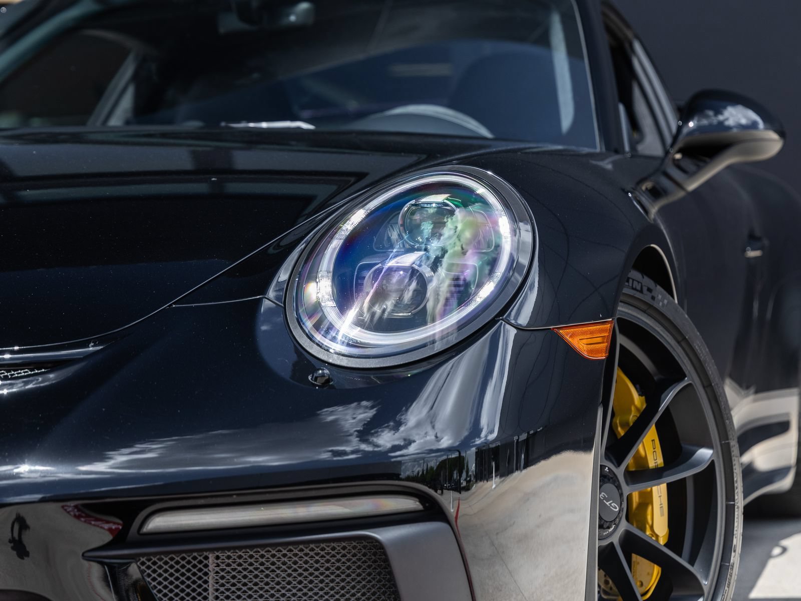 Certified 2018 Porsche 911 GT3 RWD image 20