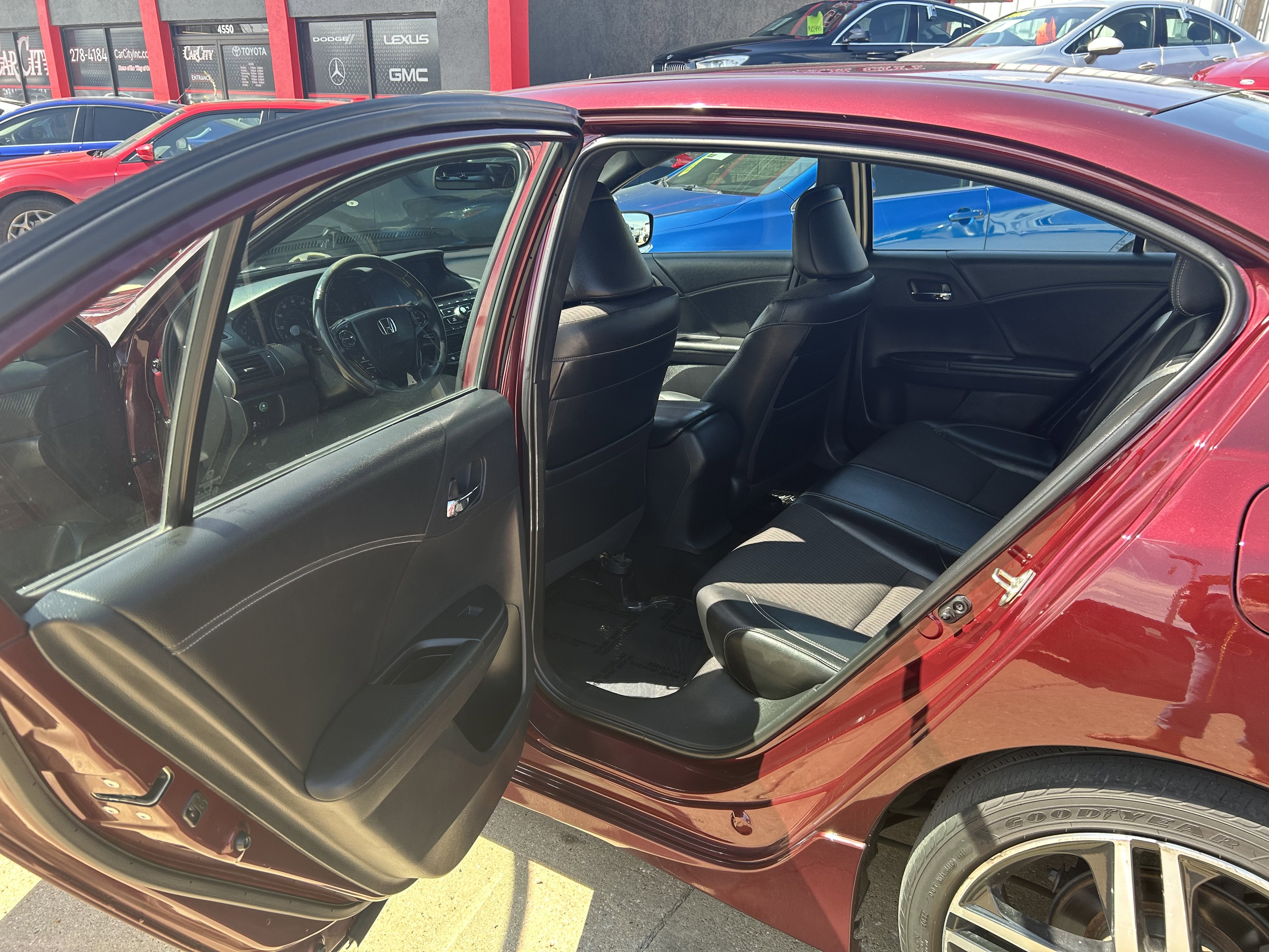 Used 2016 Honda Accord Sport image 6