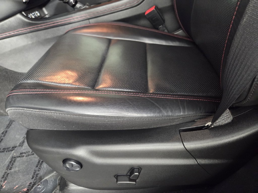 Used 2021 Dodge Durango R/T w/ Blacktop Package RWD image 13