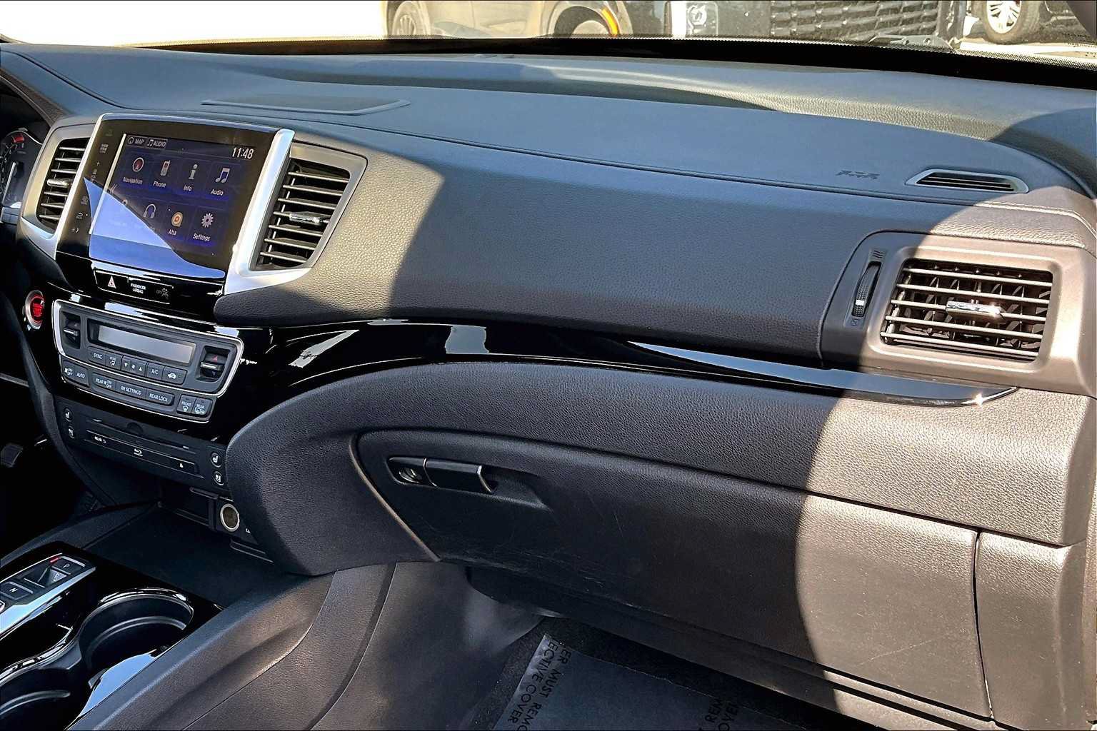 Used 2016 Honda Pilot Elite image 19