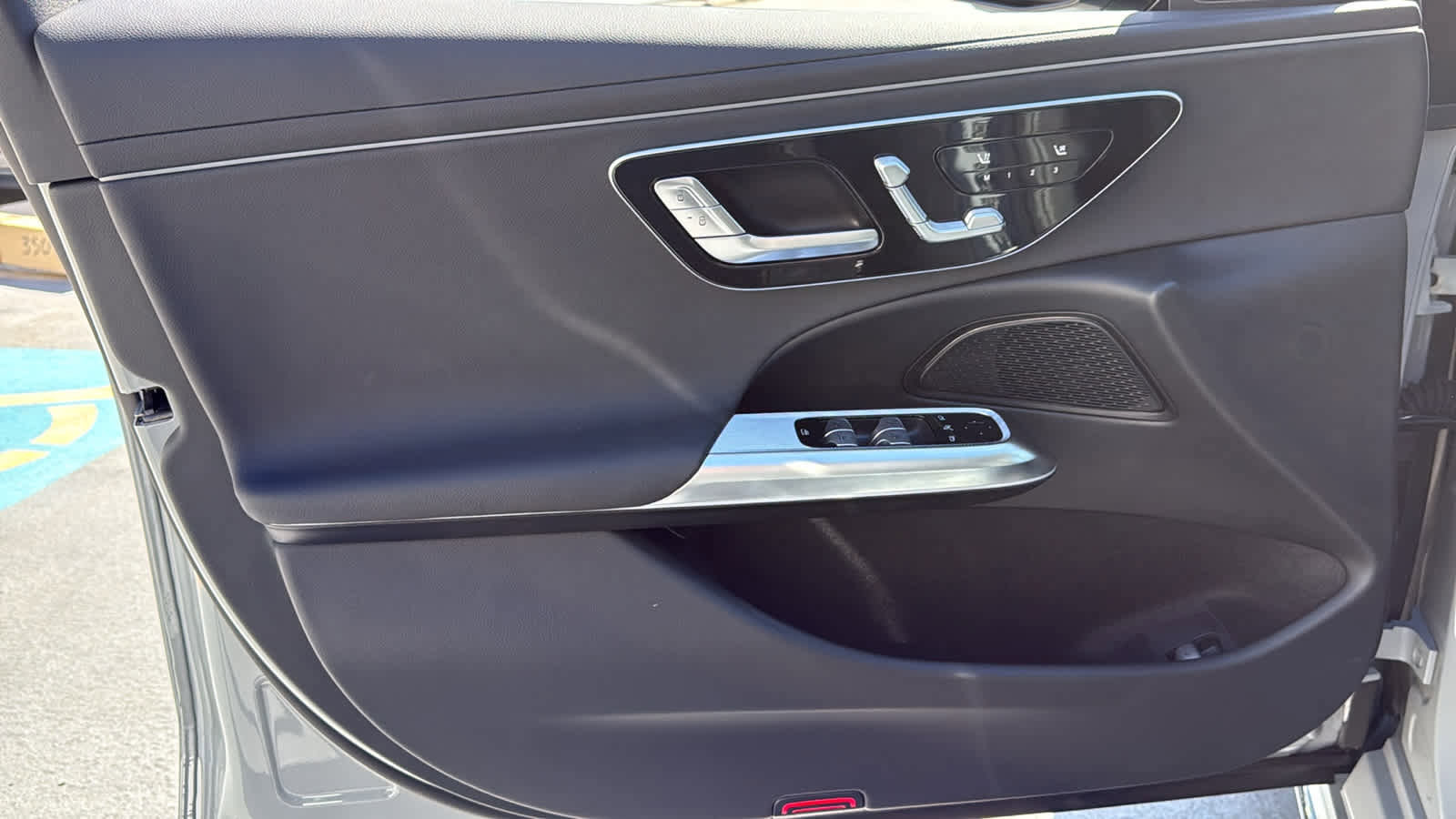 New 2026 Mercedes-Benz E 350 4MATIC Sedan image 14