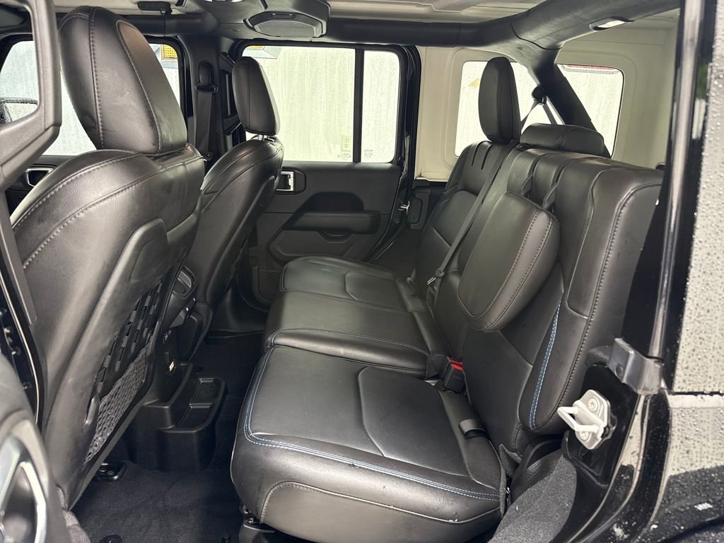 Used 2023 Jeep Wrangler Unlimited Rubicon 4xe w/ Steel Bumper Group image 15