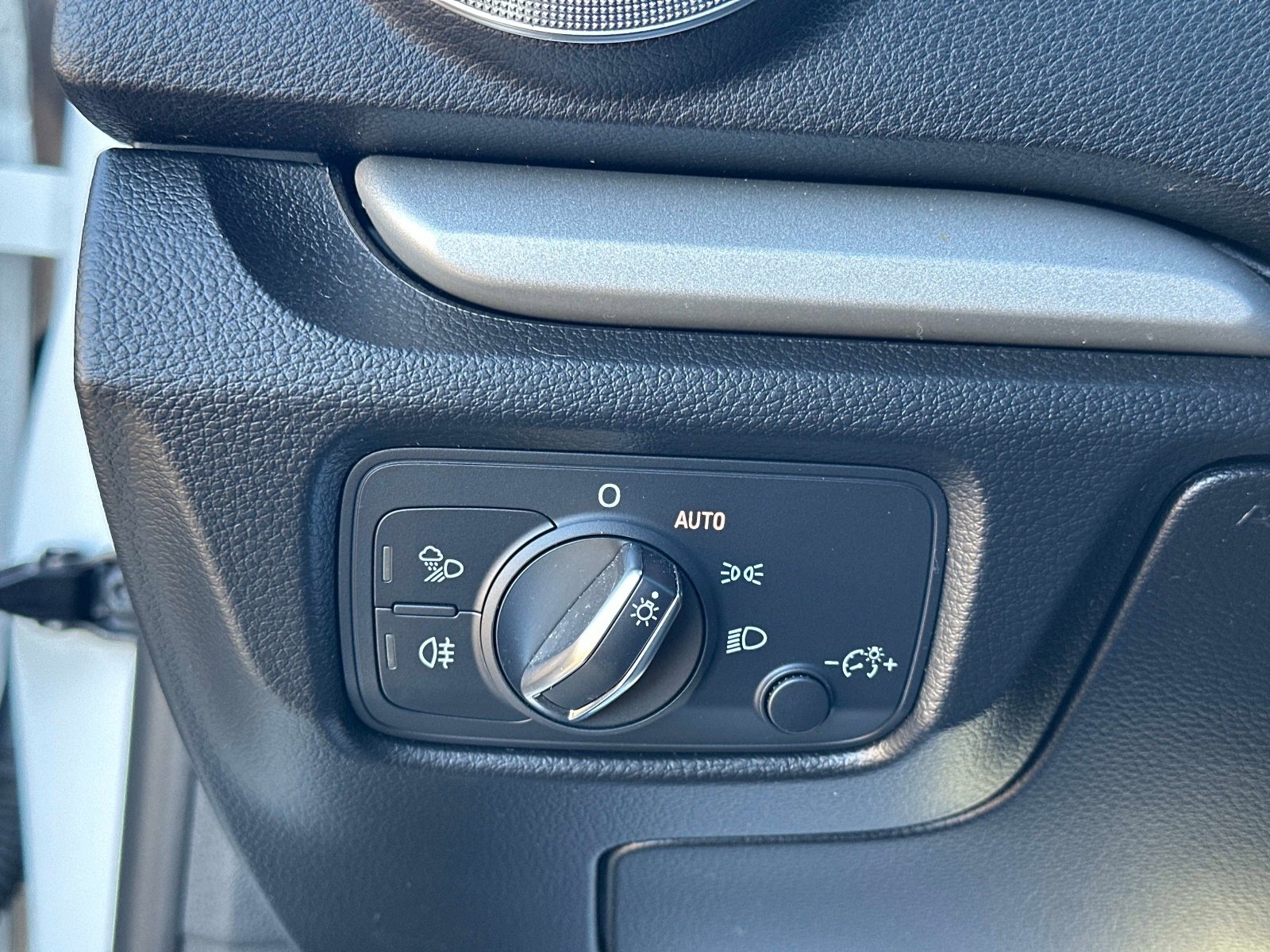 Used 2019 Audi A3 2.0T Premium w/ Convenience Package image 26