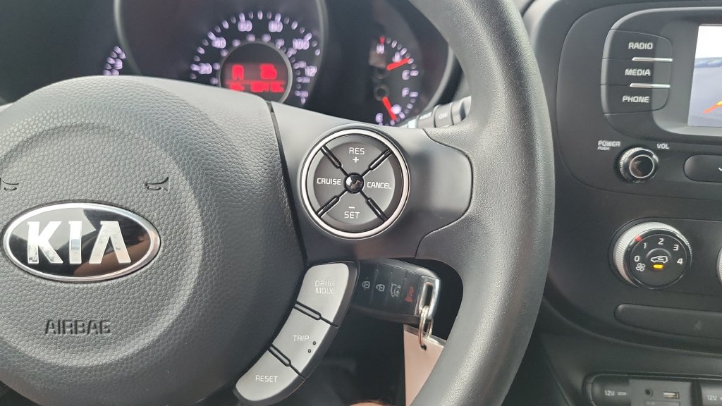 Used 2019 Kia Soul FWD image 21