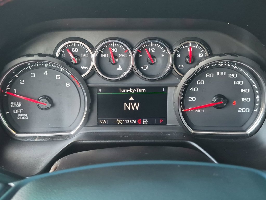 Used 2021 Chevrolet Suburban RST AWD/4WD image 19