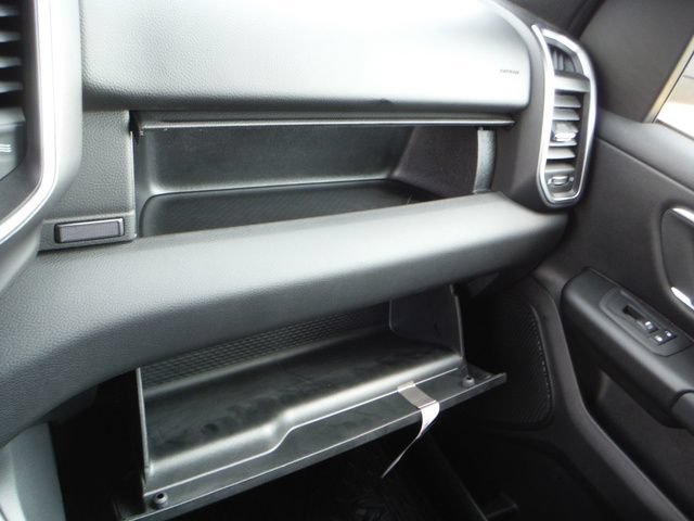 New 2026 RAM 1500 4x4 Crew Cab image 42
