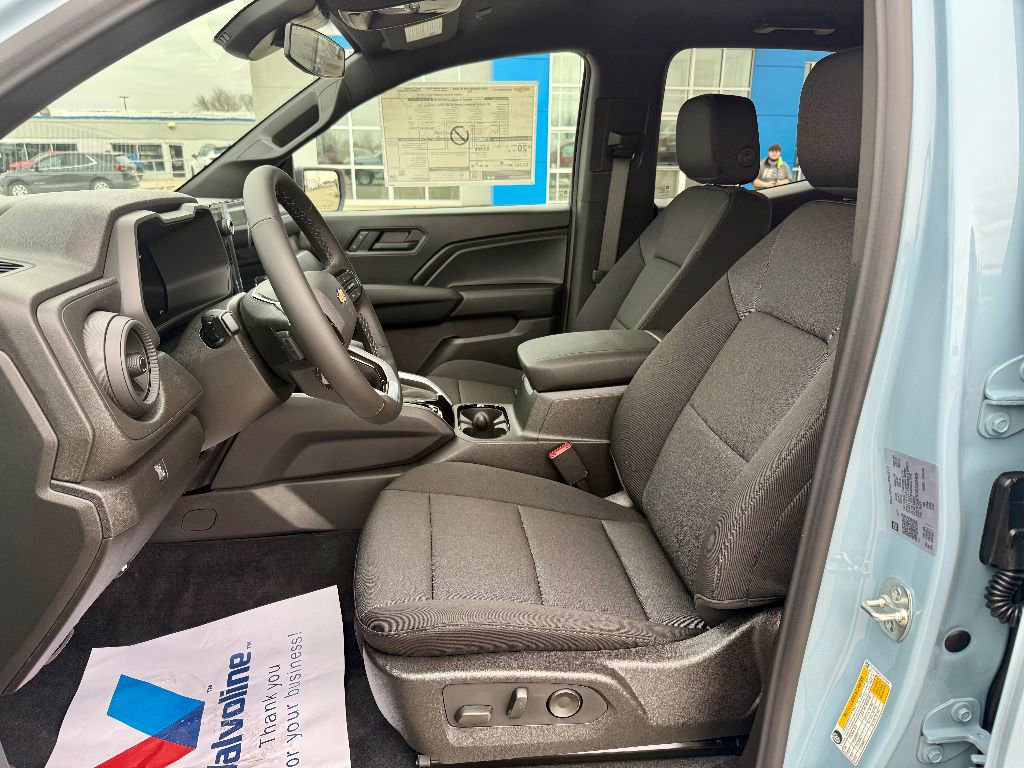 New 2025 Chevrolet Colorado W/T w/ WT Convenience Package II image 11