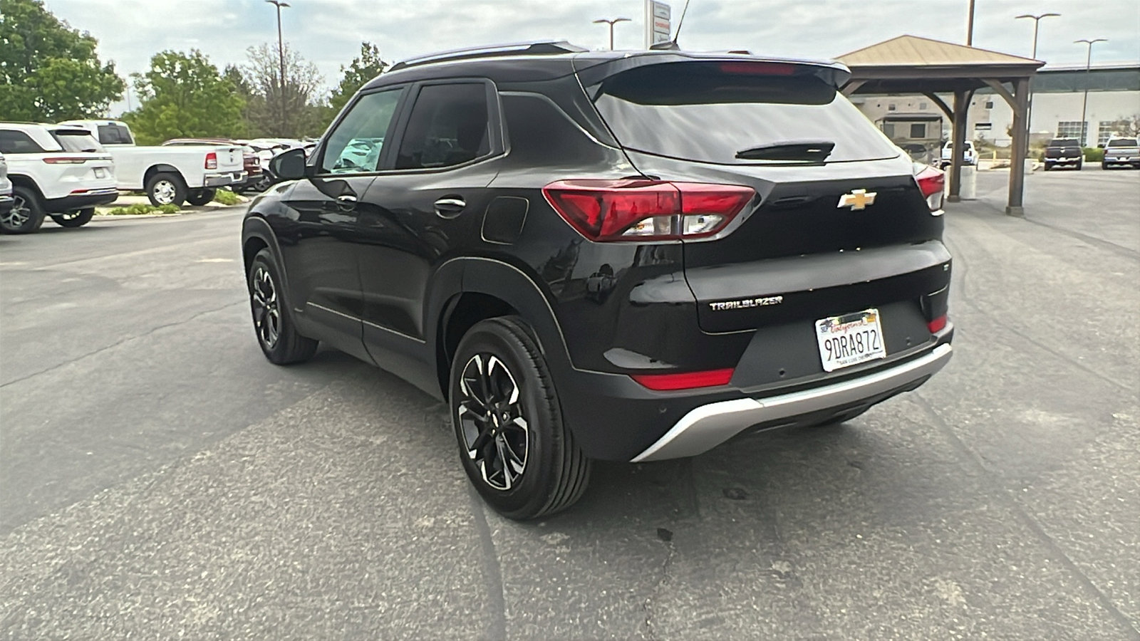 Used 2023 Chevrolet TrailBlazer LT w/ Convenience Package image 5