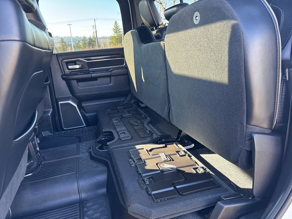 Used 2022 RAM 3500 Laramie image 27