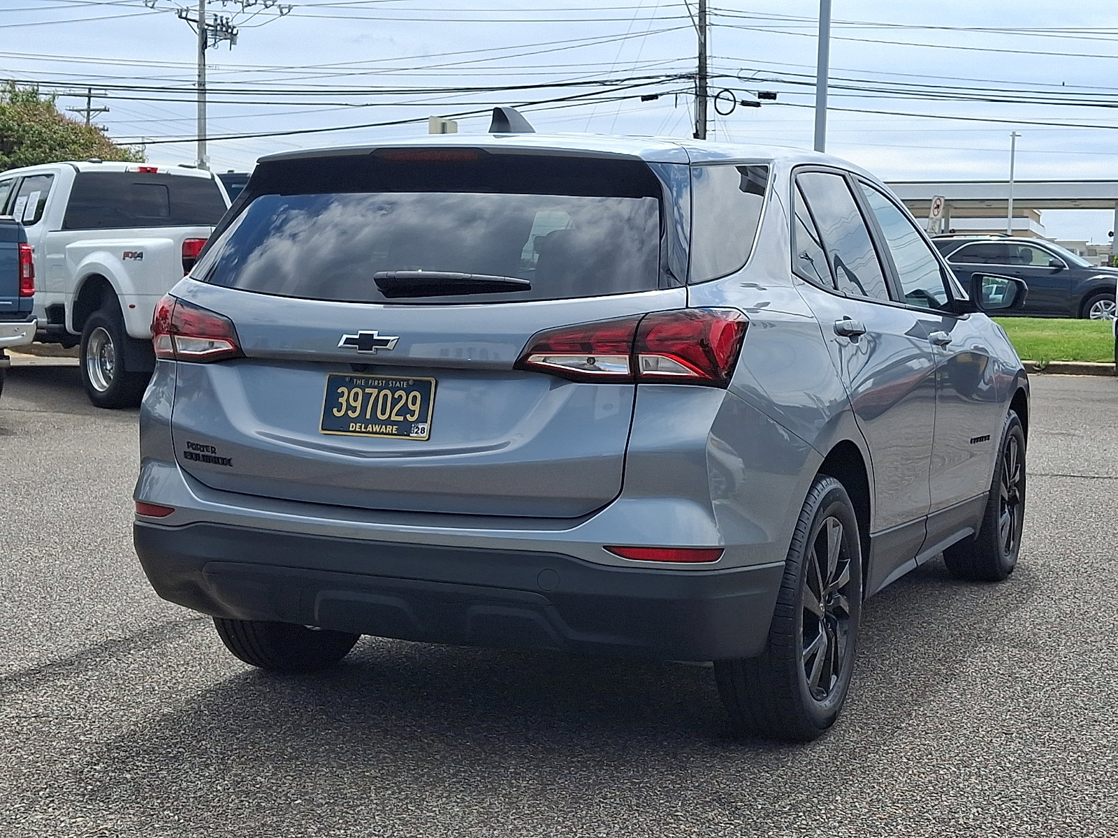 Used 2024 Chevrolet Equinox LS w/ LS Convenience Package FWD image 10