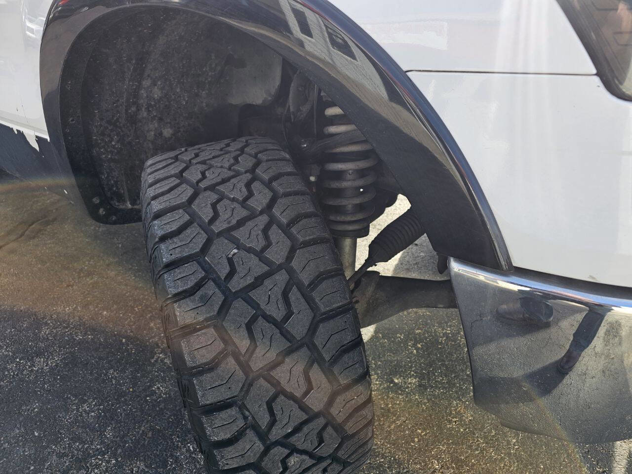 Used 2010 Ford F150 XLT image 8