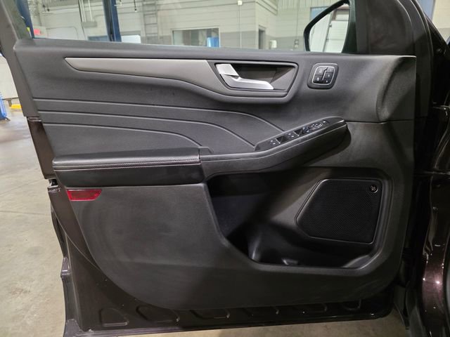 Used 2023 Ford Escape Active w/ Tech Pack #2 image 6