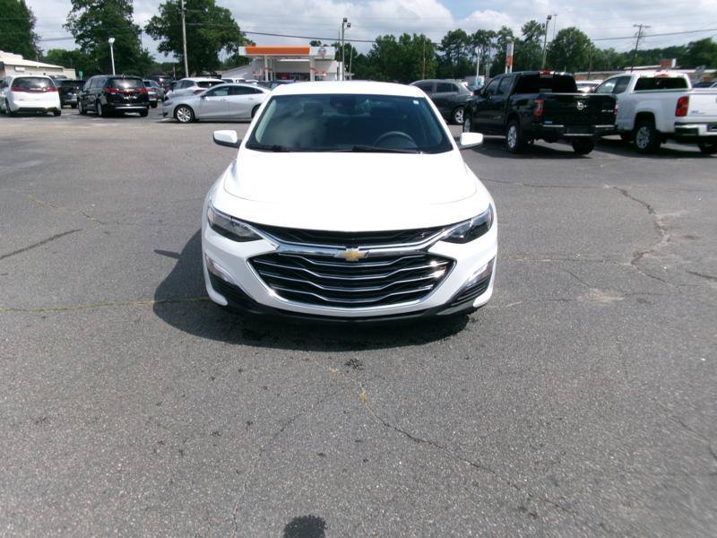 Used 2024 Chevrolet Malibu LS w/ Driver Confidence Package FWD image 3