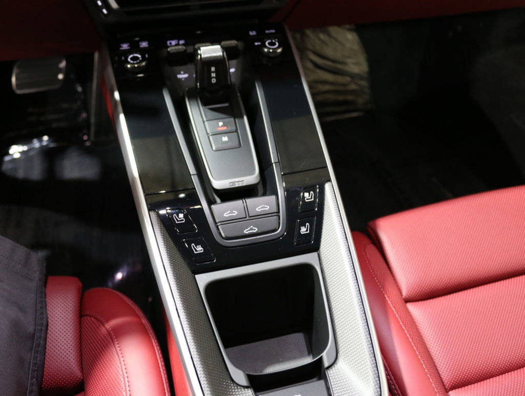 Used 2021 Porsche 911 Coupe image 29