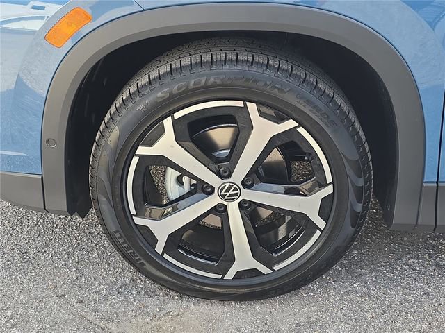 New 2026 Volkswagen Tiguan SE FWD image 6