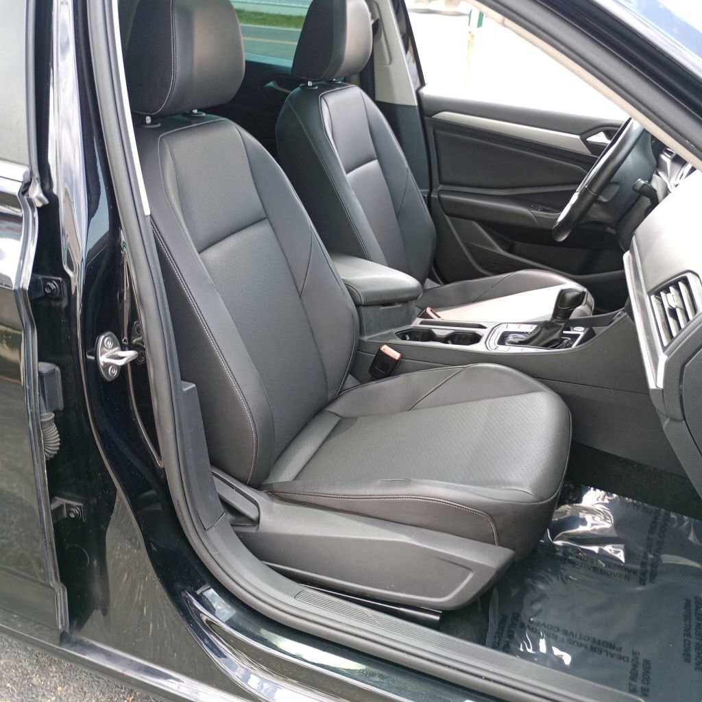 Used 2019 Volkswagen Jetta SE image 24