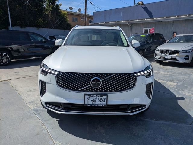 Used 2023 Volvo XC90 B5 Plus w/ Protection Package Premier AWD/4WD image 8