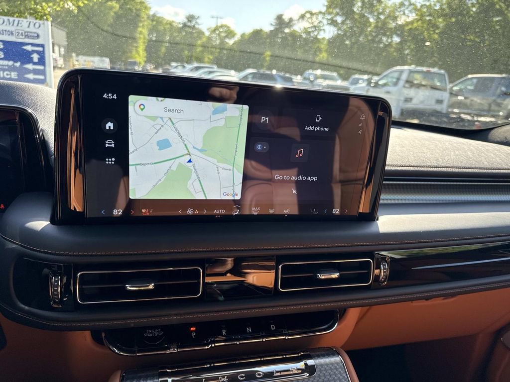 Used 2025 Lincoln Aviator Black Label AWD/4WD image 22