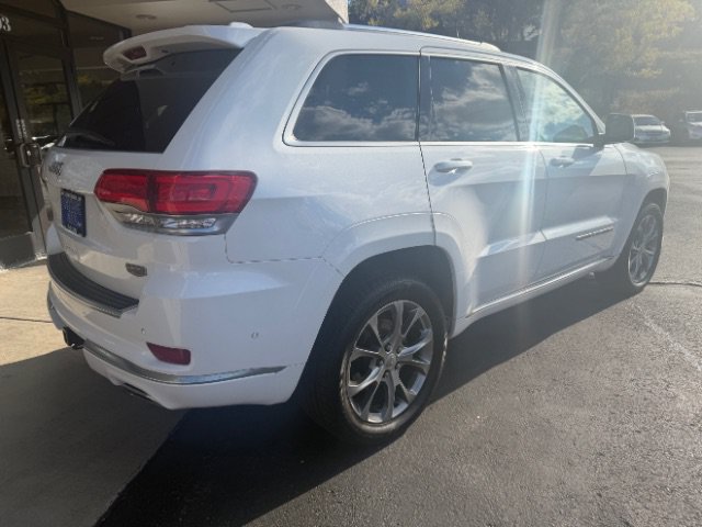 Used 2019 Jeep Grand Cherokee Summit w/ Platinum Series Group AWD/4WD image 2