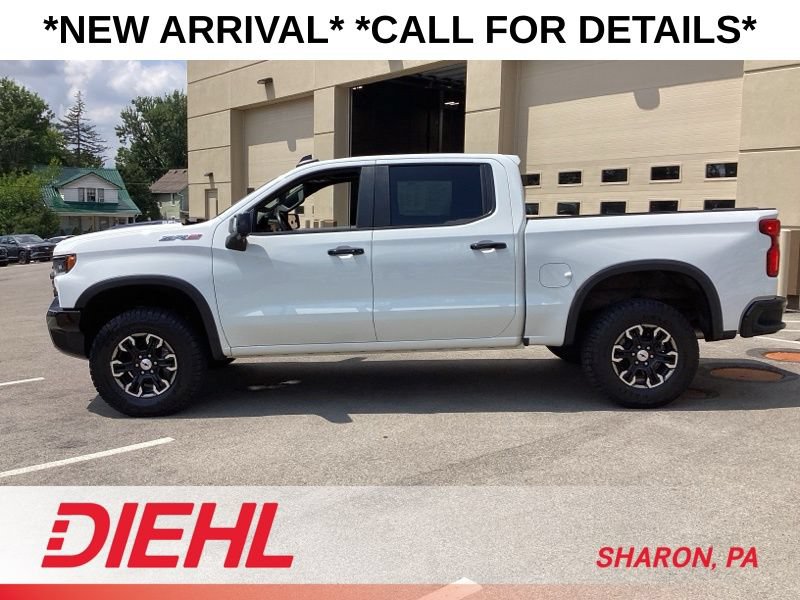Used 2022 Chevrolet Silverado 1500 ZR2 w/ Technology Package AWD/4WD image 8